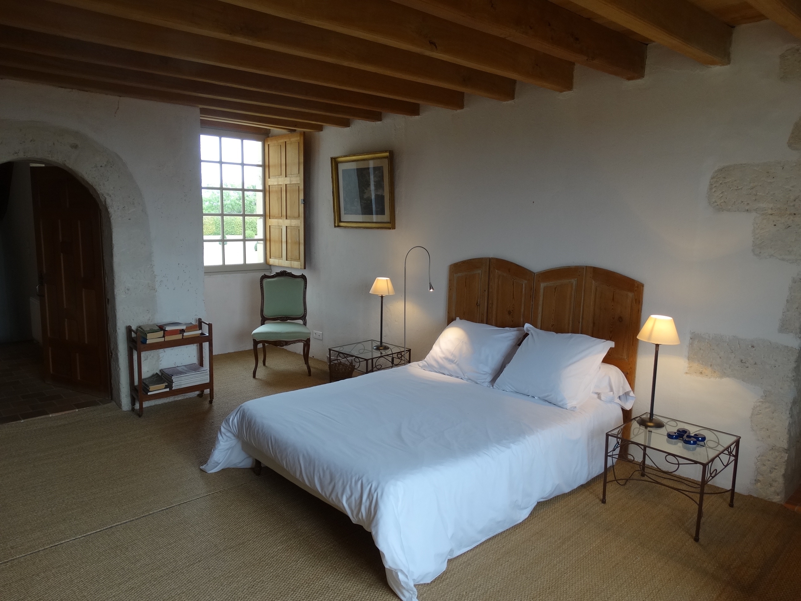 La chambre de Charlotte du manoir de Puymangou, chateau à louer Dordogne