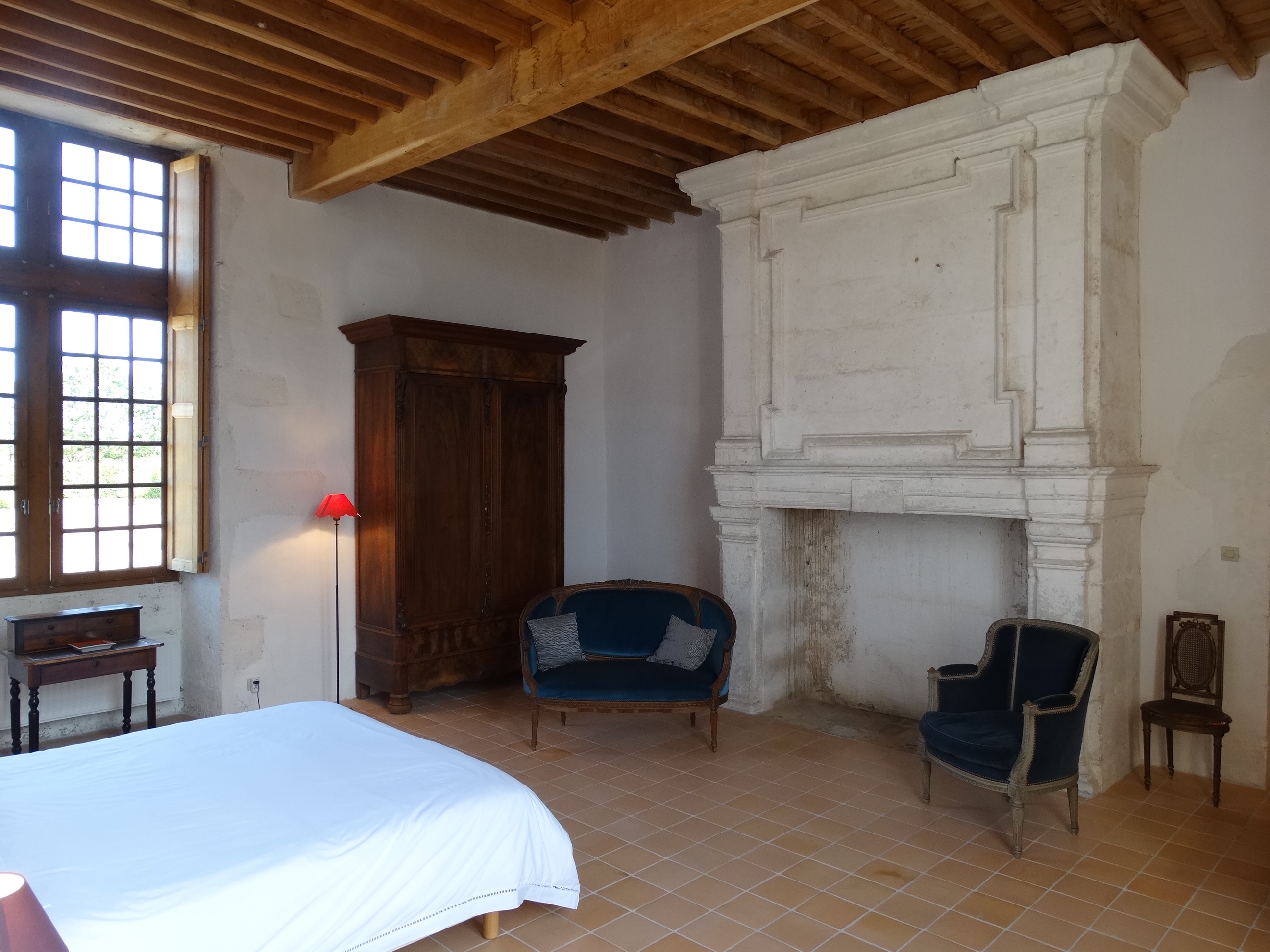 La chambre d'Hippolyte, location du manoir de Puymangou, Dordogne
