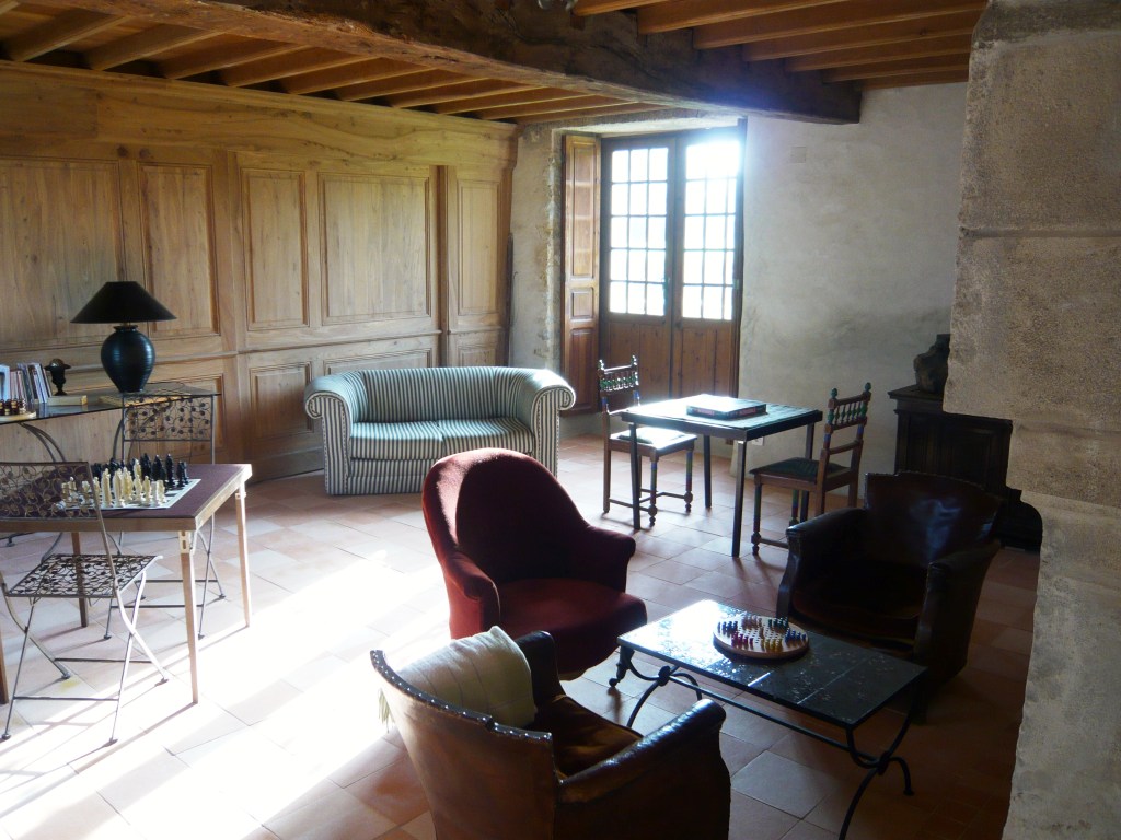Le salon des ormes du ch&acirc;teau de Puymangou, P&eacute;rigord